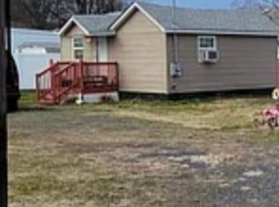 44 Chestnut St, Pennsville, NJ 08070