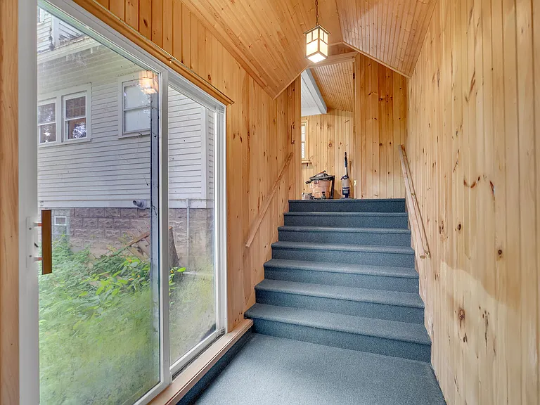 850 Campbell Blvd — Photo 44