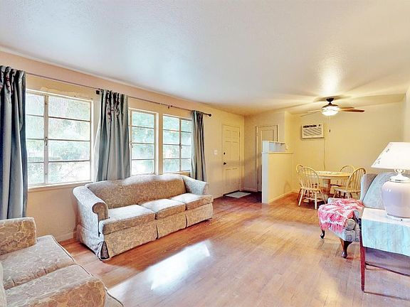 5th image of 713 El Vecino Ave