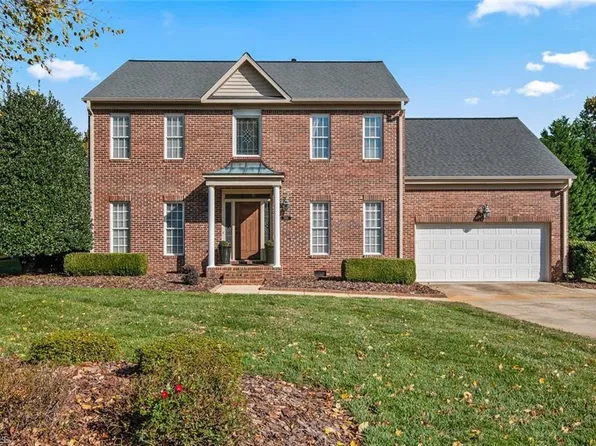 1409 Wisteria Ct, High Point, NC 27265
