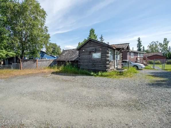 2308 McKinley Ave, Anchorage, AK 99517