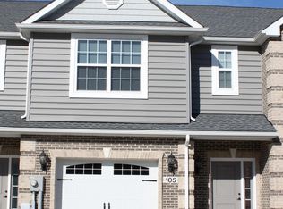 105 Delano Dr, Chambersburg, PA 17201