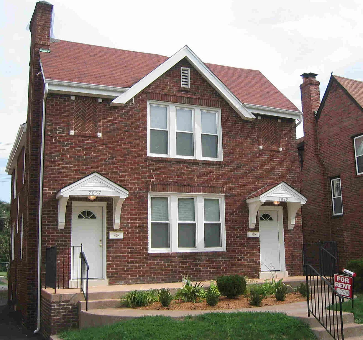 7057 Dartmouth Ave photo 1