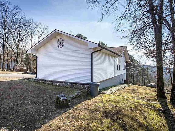 4th image of 115 Tanglewood Cir