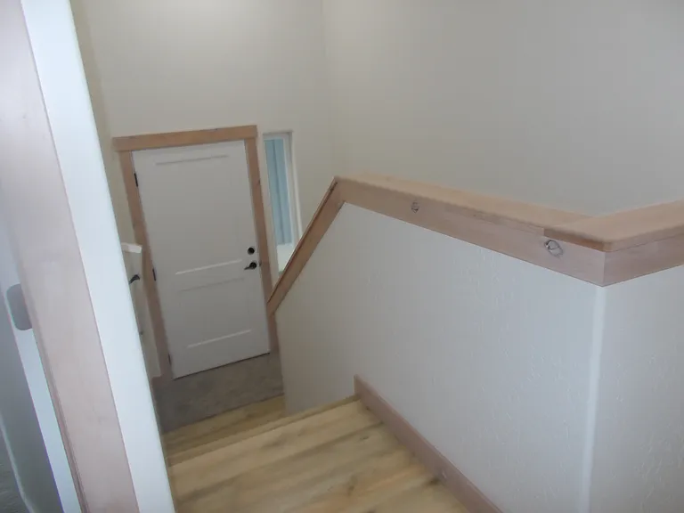 1186 Edington Ave — Photo 7