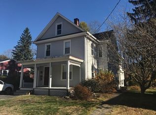 77 Cottage St #3, Amherst, MA 01002