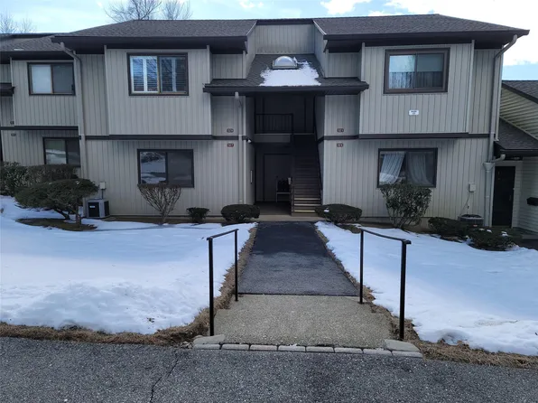 132 Columbia Court #F, Yorktown Heights, NY 10598