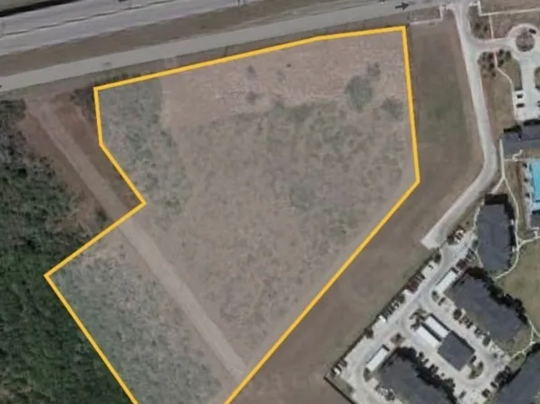 NE Zac Lentz Pkwy, Victoria, TX 77904