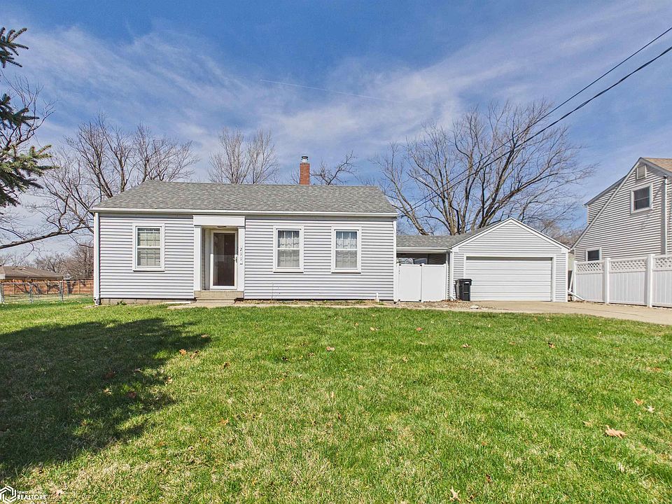 1st image of 211 W Golf Ave