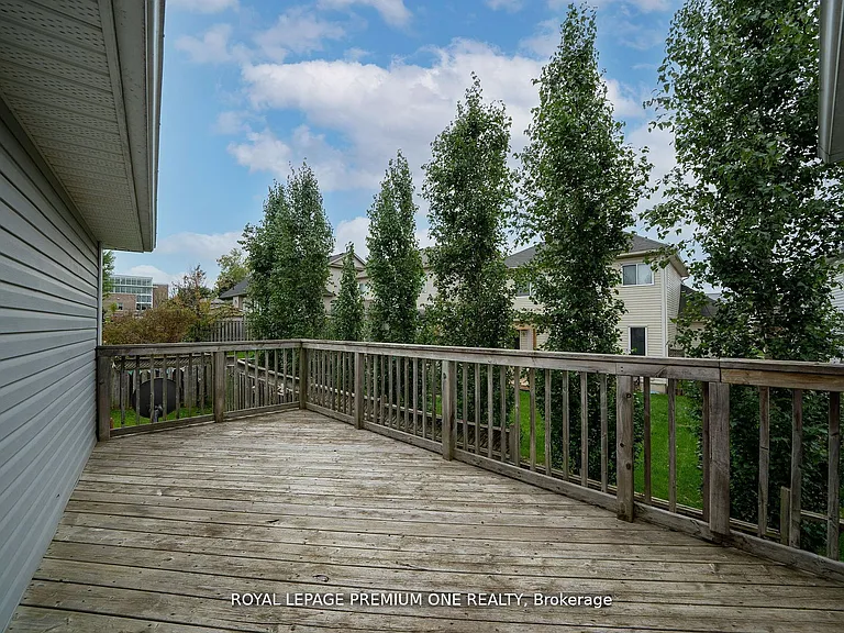 269 Berry St — Photo 23