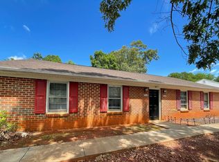 913 Grand Arbre Dr, Bedford, VA 24523