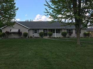 1700 W Sparrow Rd, Springfield, OH 45502