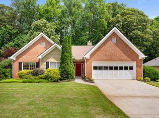 820 Springrock Dr, Lawrenceville, GA 30043