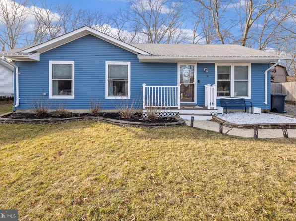 80 Capstan Ave, Manahawkin, NJ 08050