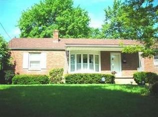 3232 Bears Den Rd, Youngstown, OH 44511