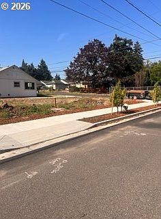 2nd image of SE 87th Se Brookly St