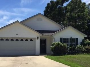1800 Whistler Ln, Hanahan, SC 29410