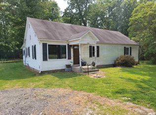 7324 State Route 161 Ext, Iuka, IL 62849