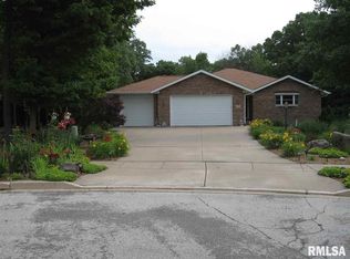 112 Tower Pointe, East Peoria, IL 61611