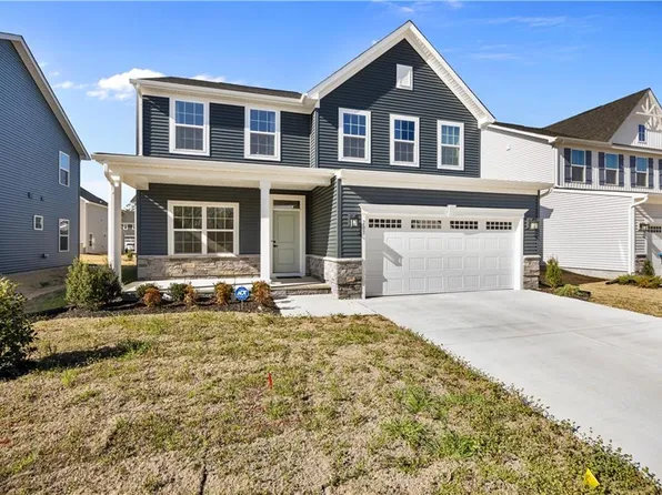 207 Early Station Trl, Carrollton, VA 23314