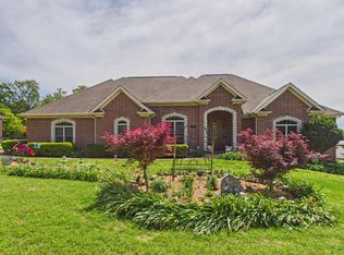 1911 Osage Ln, Mountain Home, AR 72653