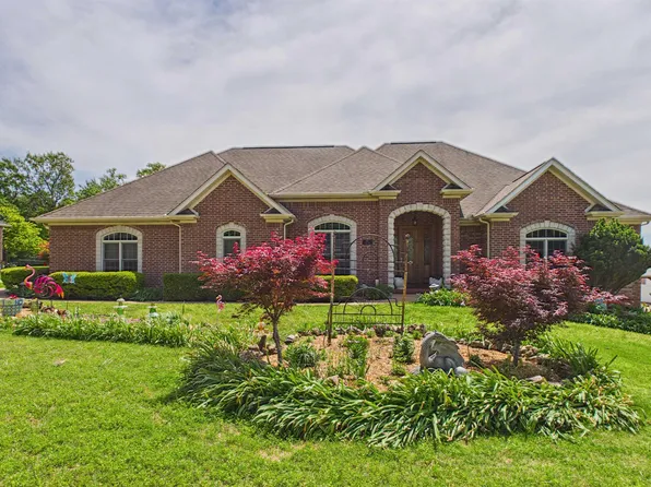 1911 Osage Ln, Mountain Home, AR 72653