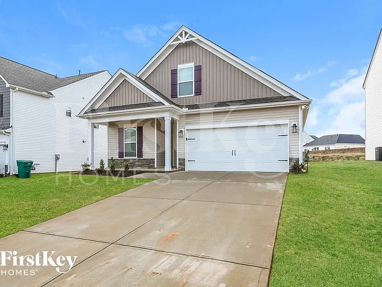 419 Stonefence Dr — Photo 2