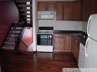 1749 Meadowlark Rd, Eagan, MN 55122