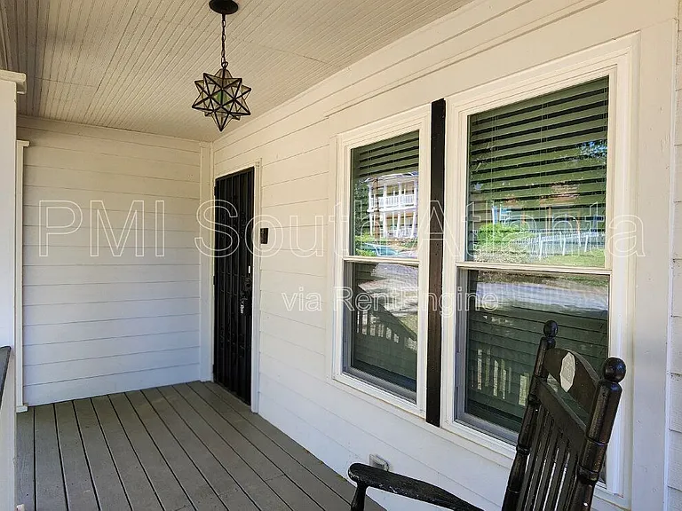 95 Thirkield Ave SE — Photo 3