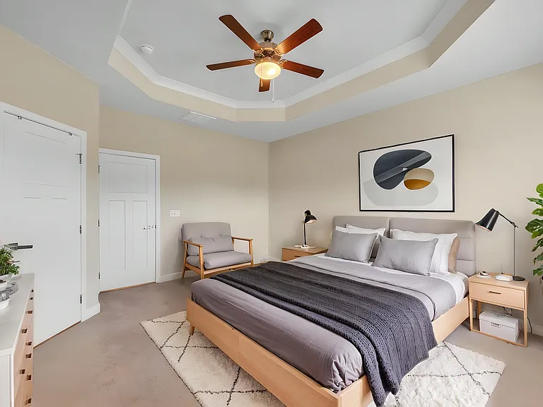 589 Westport St — Photo 35