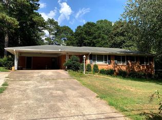 1252 Mary Dale Dr, Lilburn, GA 30047