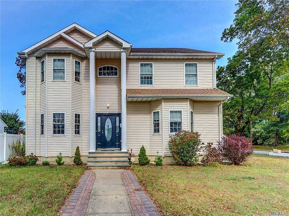 1st image of 2727 Nira Ave