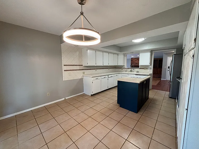 1302 Briar Creek Rd — Photo 11