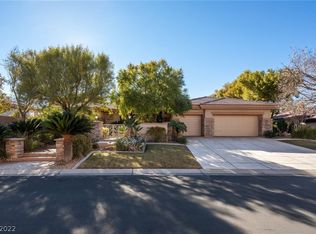 15 Knob Oak Dr, Henderson, NV 89052