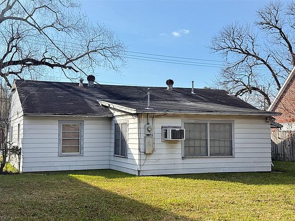 3rd image of 7309 S Rice Ave