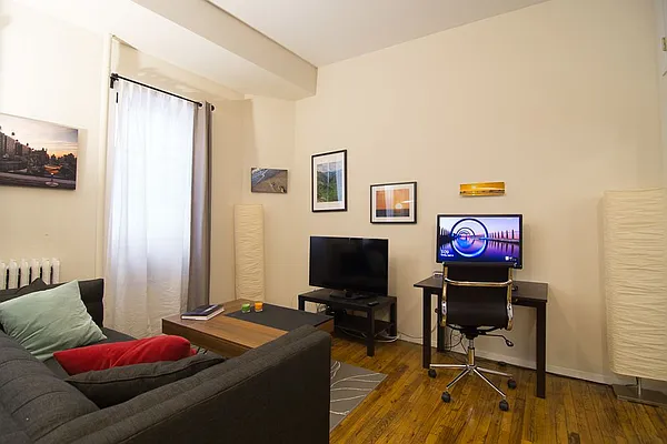 Rented by Magnone Real Estate | media 14