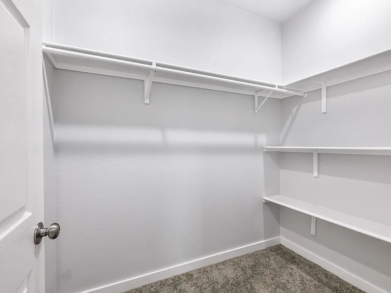 600 Kimbro B St — Photo 26