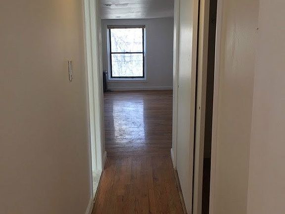 3rd image of 53 Bainbridge St #4