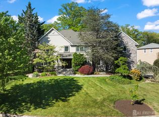 3 Van Hise Ct, East Brunswick, NJ 08816
