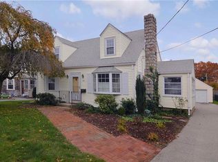 276 Pine St, Warwick, RI 02888