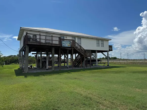 229 Minnich Ln, Grand Isle, LA 70358