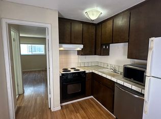 960 Azure St #2, Sunnyvale, CA 94087