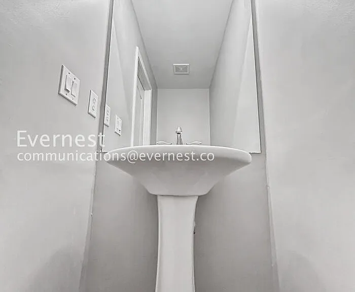1153 Smith St SW — Photo 23