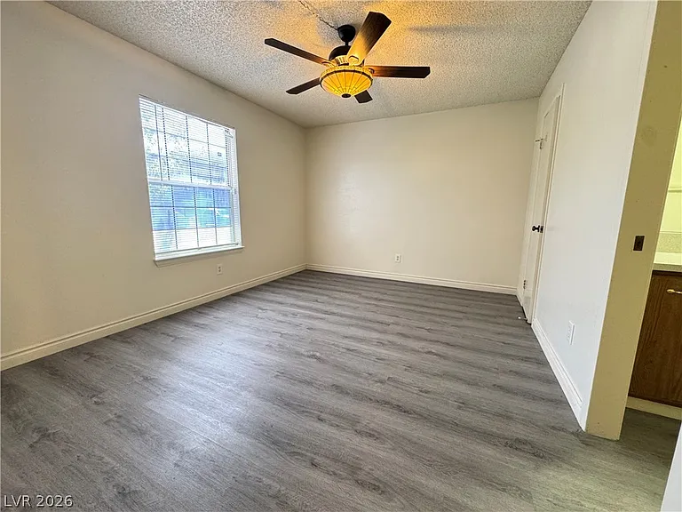 3823 S Maryland Pkwy #H1 — Photo 15