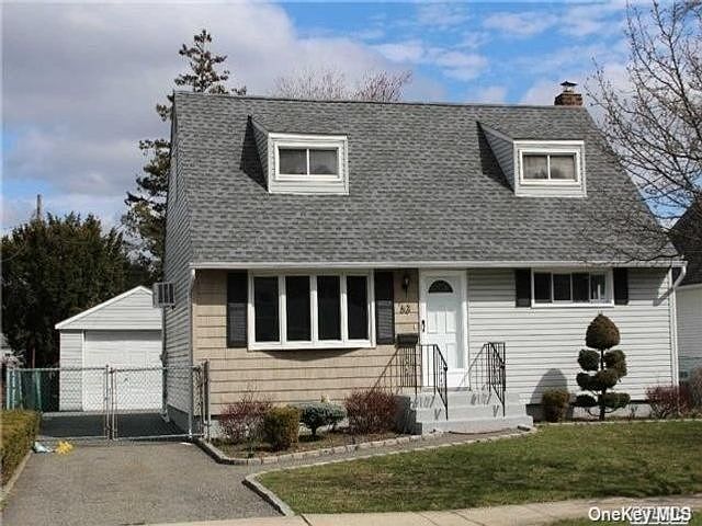 1st image of 63 Cliff Dr