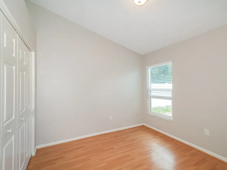 2047 Sarah Louise Dr — Photo 12