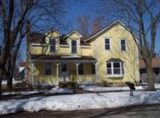 545 Wisconsin St, Genoa City, WI 53128