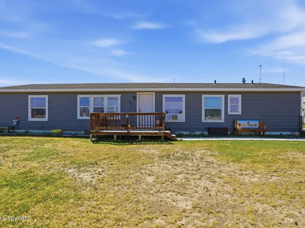 28 Painted Hls, Newcastle, WY 82701