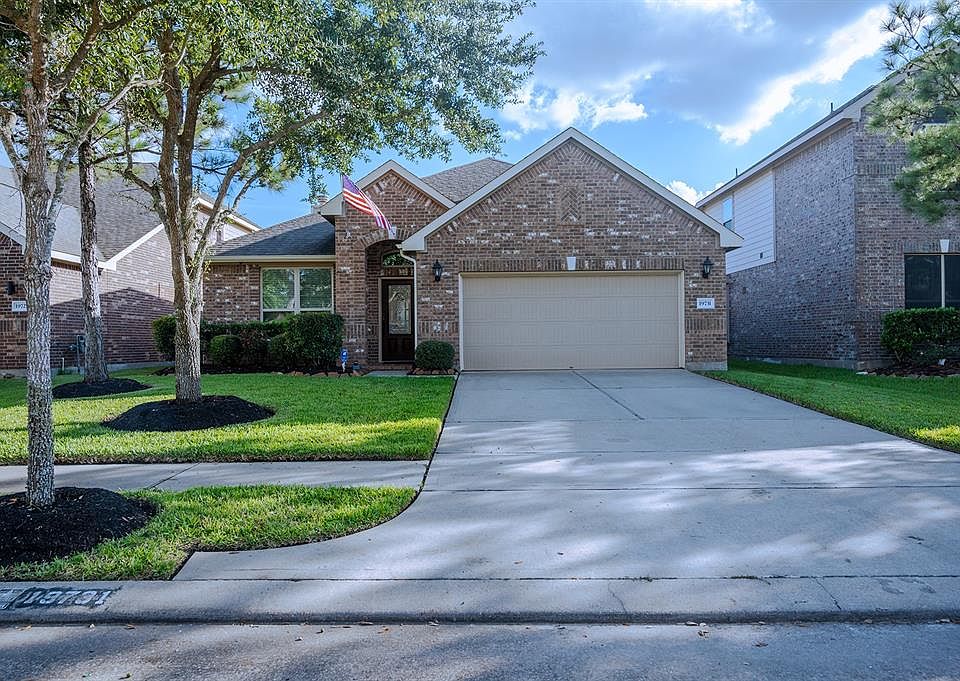 1st image of 19731 Amber Village Ln