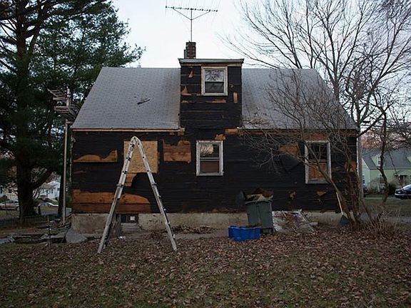 Fake Stone Facade removed